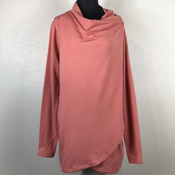 zūda Wrap Size Medium Rose Z-Knit Drape Snaps Thumbholes Athleisure Top - Picture 3 of 15
